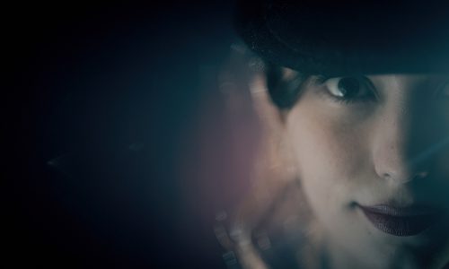 ©EricRussellPictures-RedHand-00007