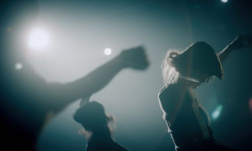 ©EricRussellPictures-RedHand-00009